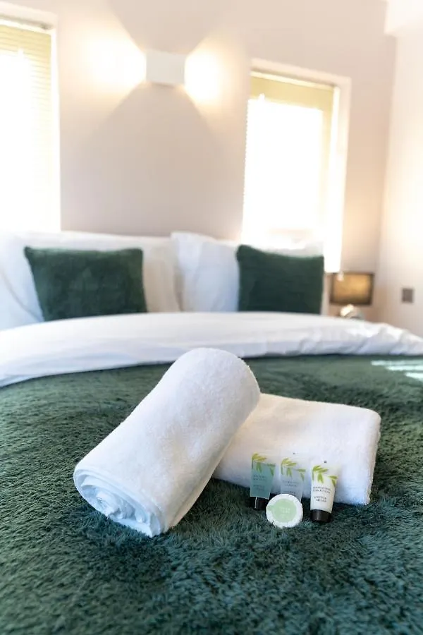 Executive Serviced Accommodation- Southampton, Perfect For Relocators, Contractors And Professionals